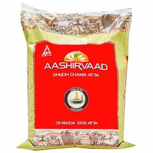 Aashirvaad Atta 5kg – Premium Whole Wheat Flour for Soft & Healthy Roti | High Fiber Indian Atta